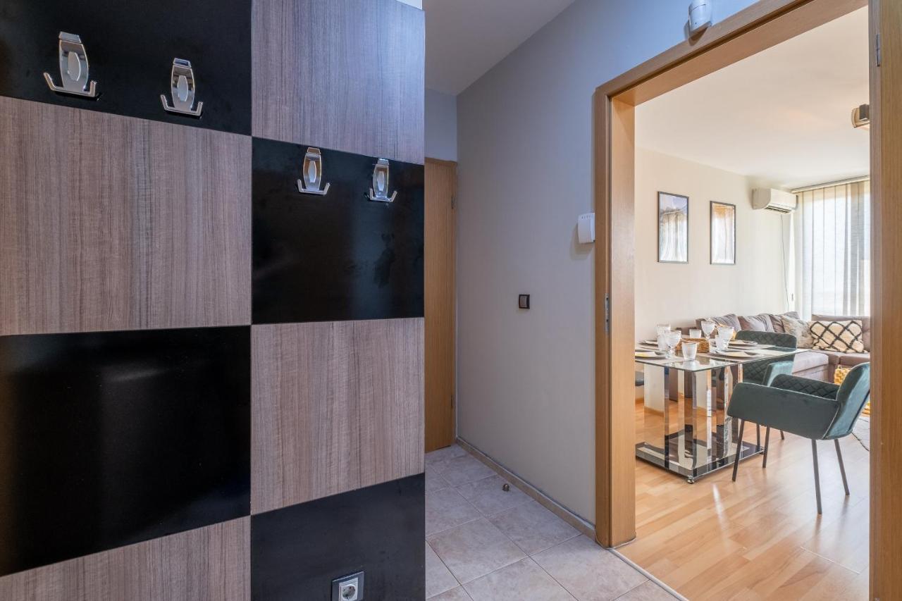 Deja Vu, Cozy & Quiet 1 Bdr Apt Fast Wi-Fi Sofia Exterior foto